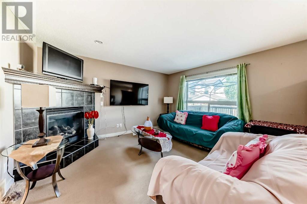 Single Family House for Sale in  Everstone Drive SW Evergreen Calgary 