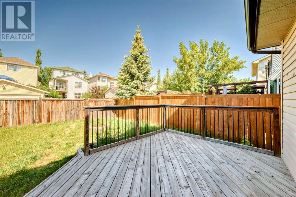 Single Family House for Sale in  Everstone Drive SW Evergreen Calgary 