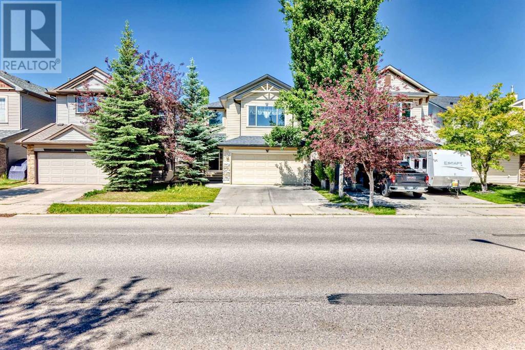 Single Family House for Sale in  Everstone Drive SW Evergreen Calgary 