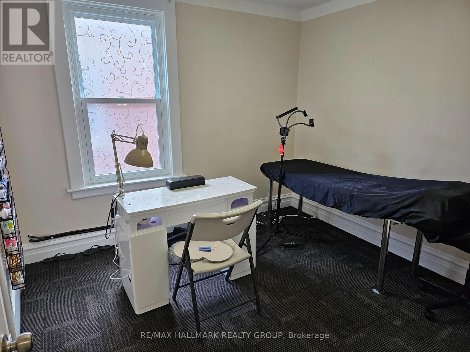 Photo 7 of 22 563 Gladstone Avenue, Ottawa ON