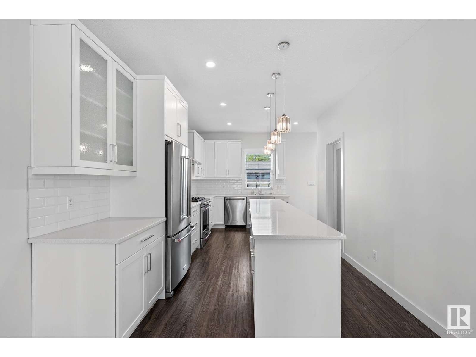 Photo 13 of 12836 123 A St Nw, Edmonton AB