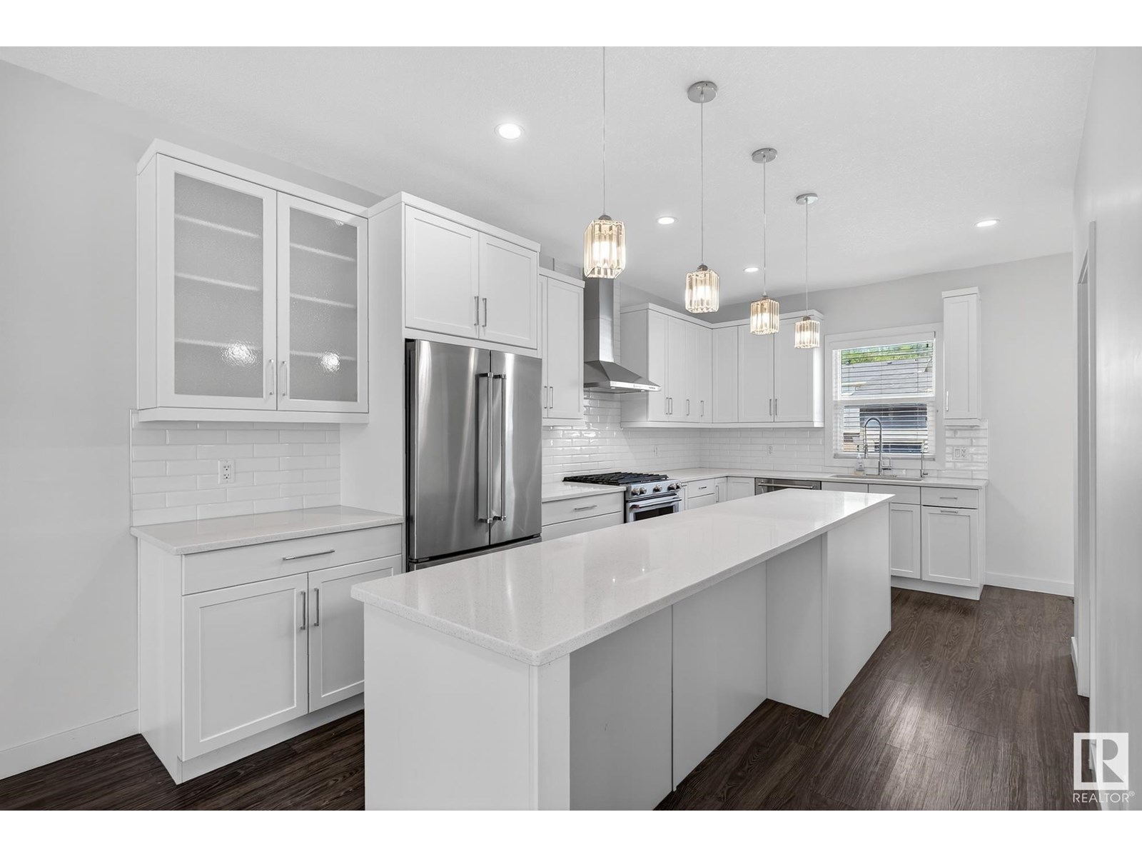 Photo 14 of 12836 123 A St Nw, Edmonton AB