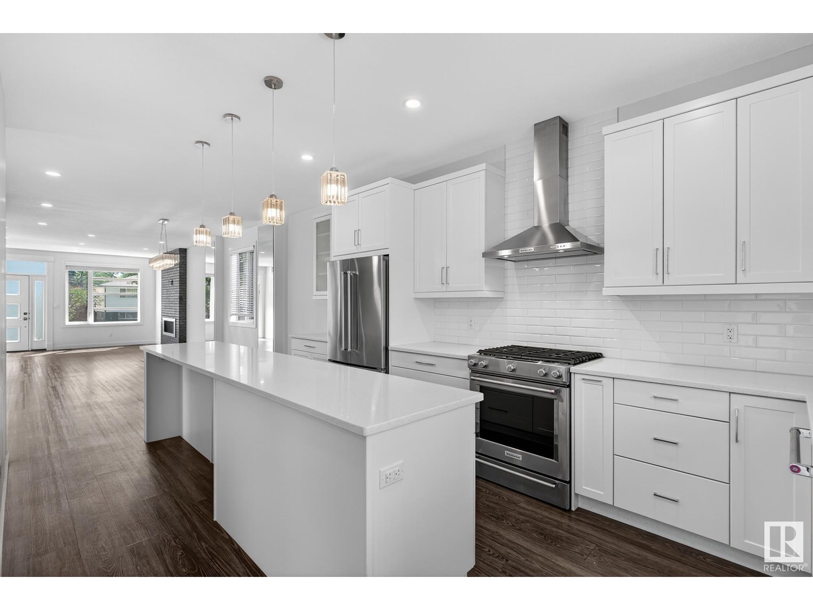 Photo 15 of 12836 123 A St Nw, Edmonton AB