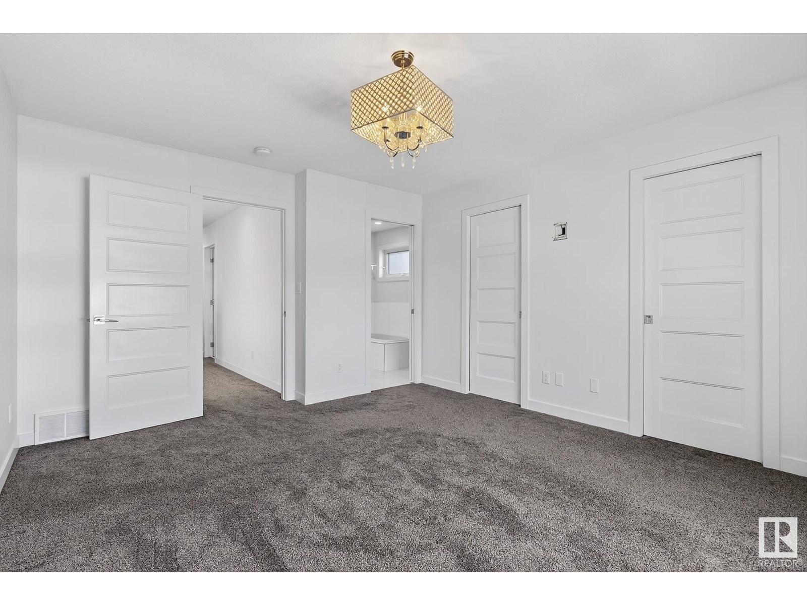 Photo 26 of 12836 123 A St Nw, Edmonton AB
