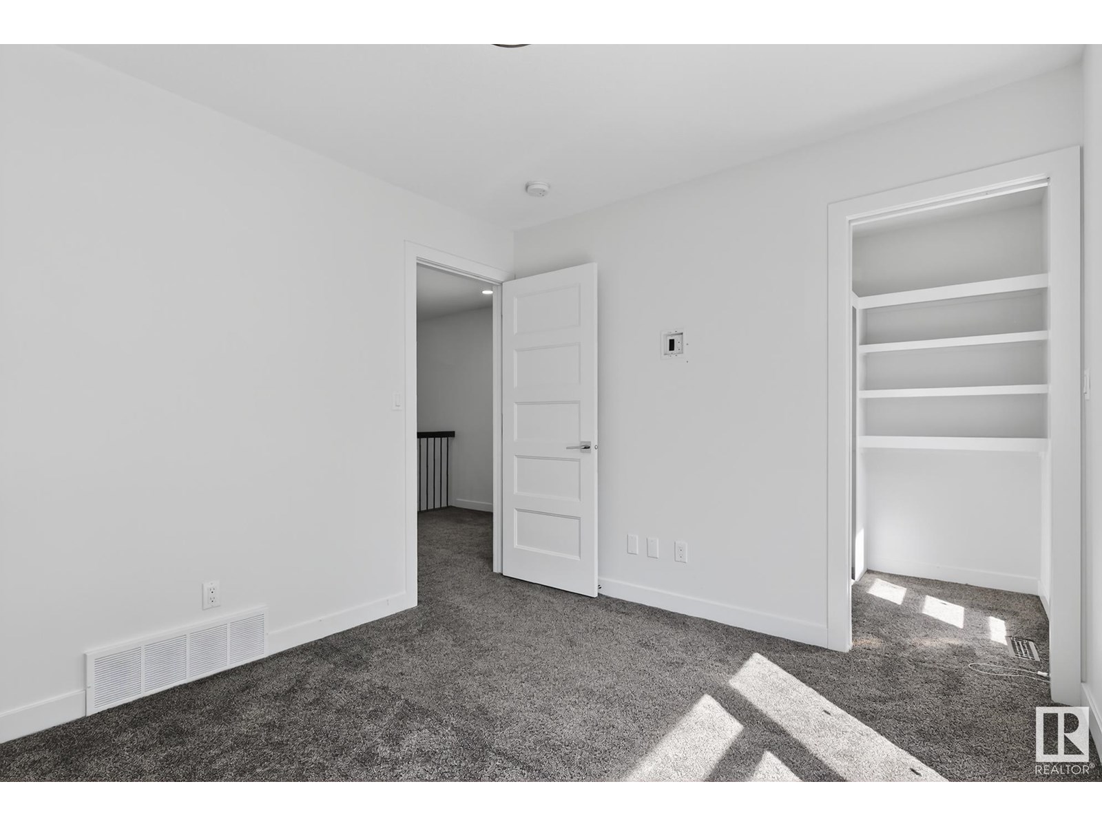 Photo 34 of 12836 123 A St Nw, Edmonton AB