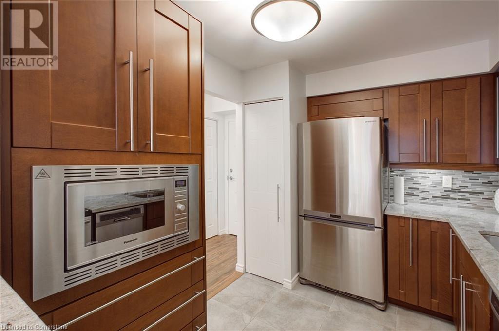Photo 20 of 1270 Maple Crossing Boulevard Unit 306, Burlington ON