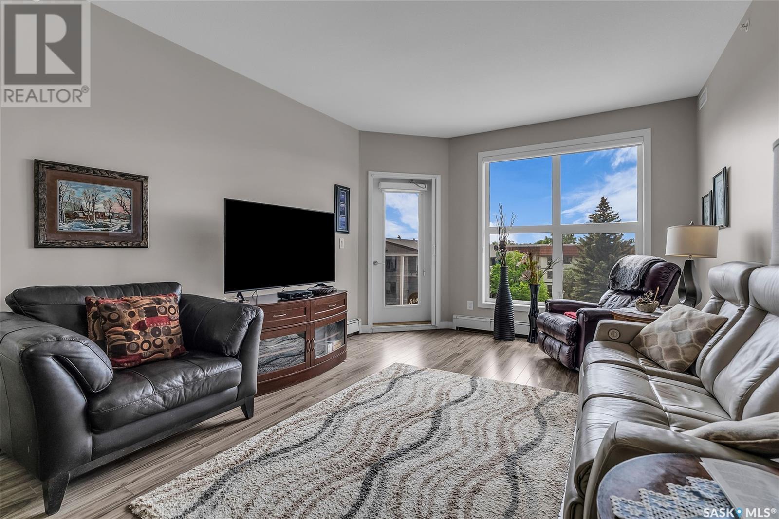 Single Family House Low rise for Sale in   Moss AVENUE Saskatoon 