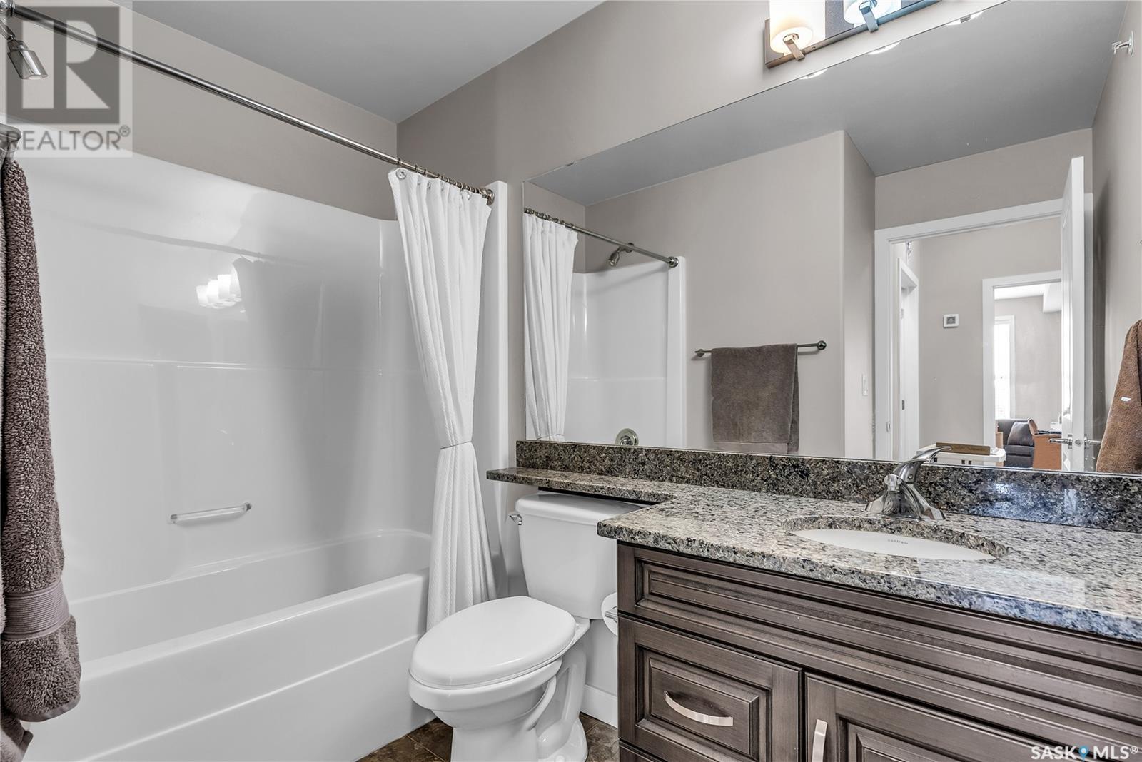 Single Family House Low rise for Sale in   Moss AVENUE Saskatoon 