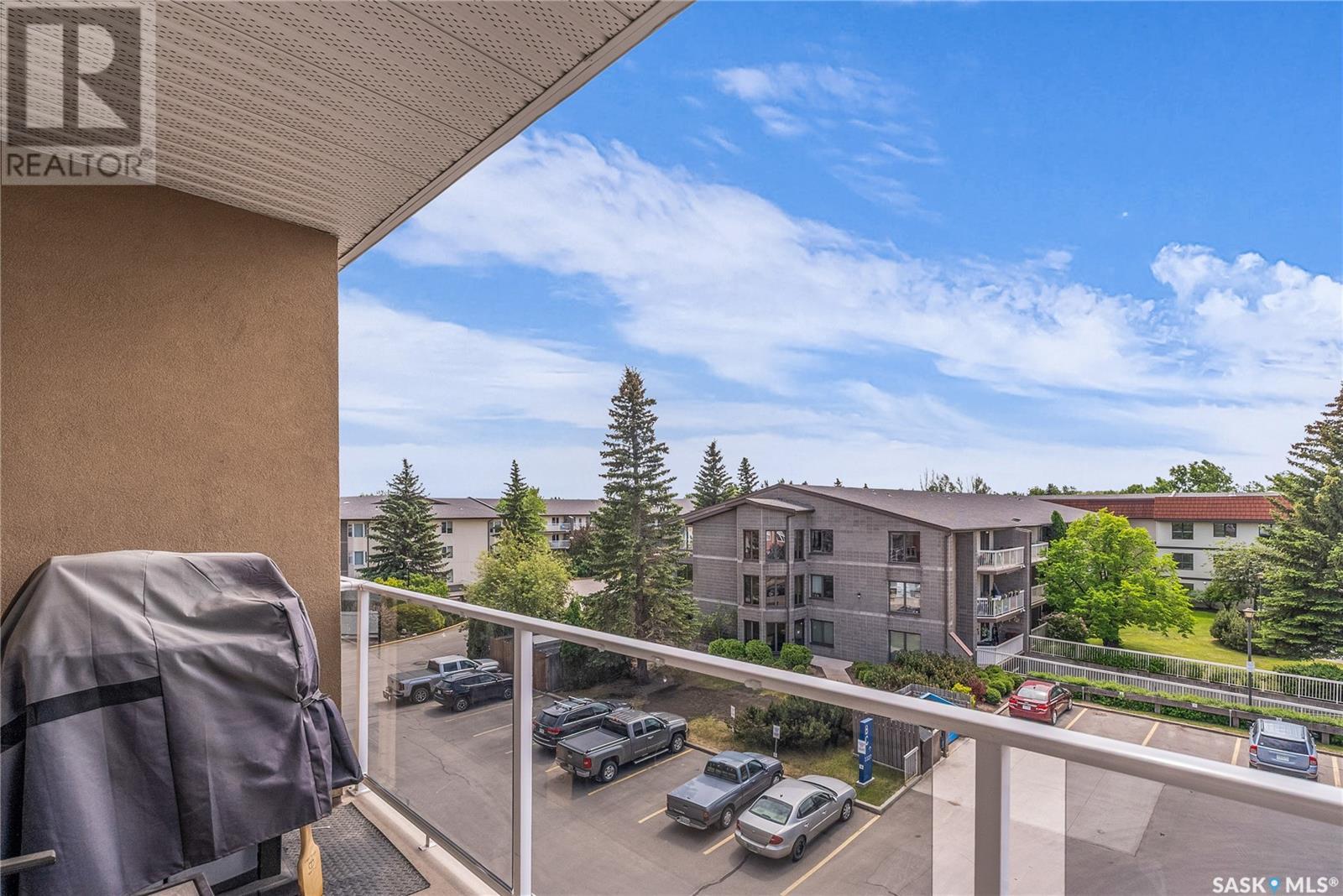 Single Family House Low rise for Sale in   Moss AVENUE Saskatoon 