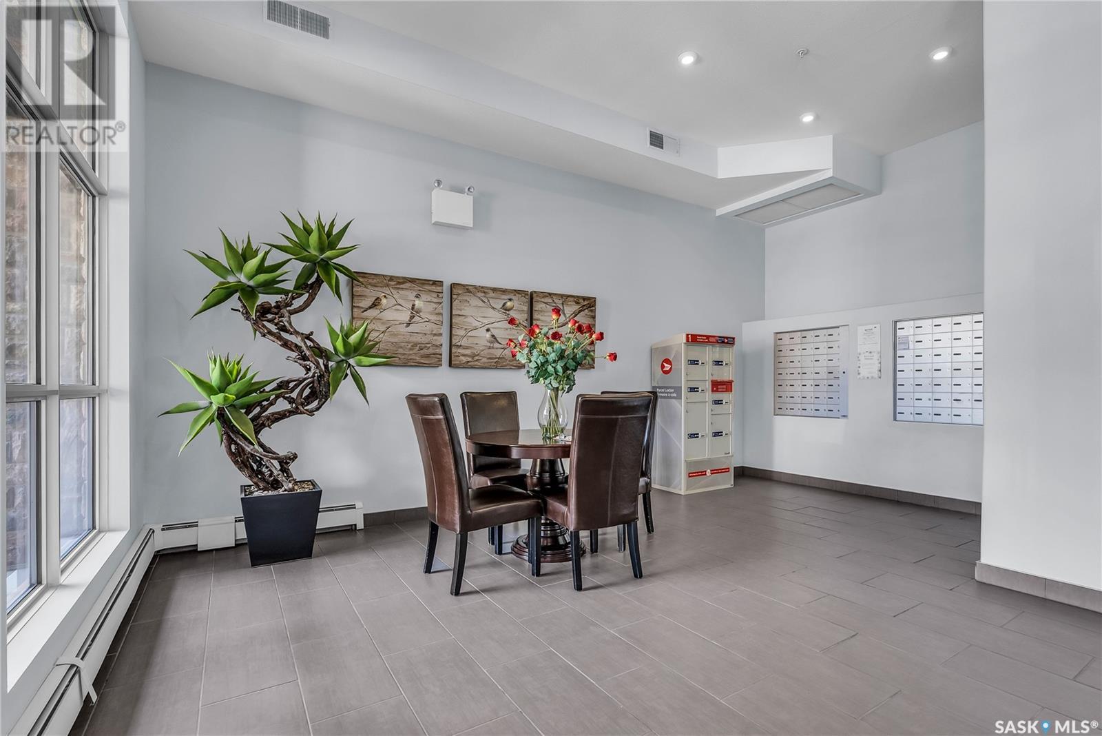 Single Family House Low rise for Sale in   Moss AVENUE Saskatoon 