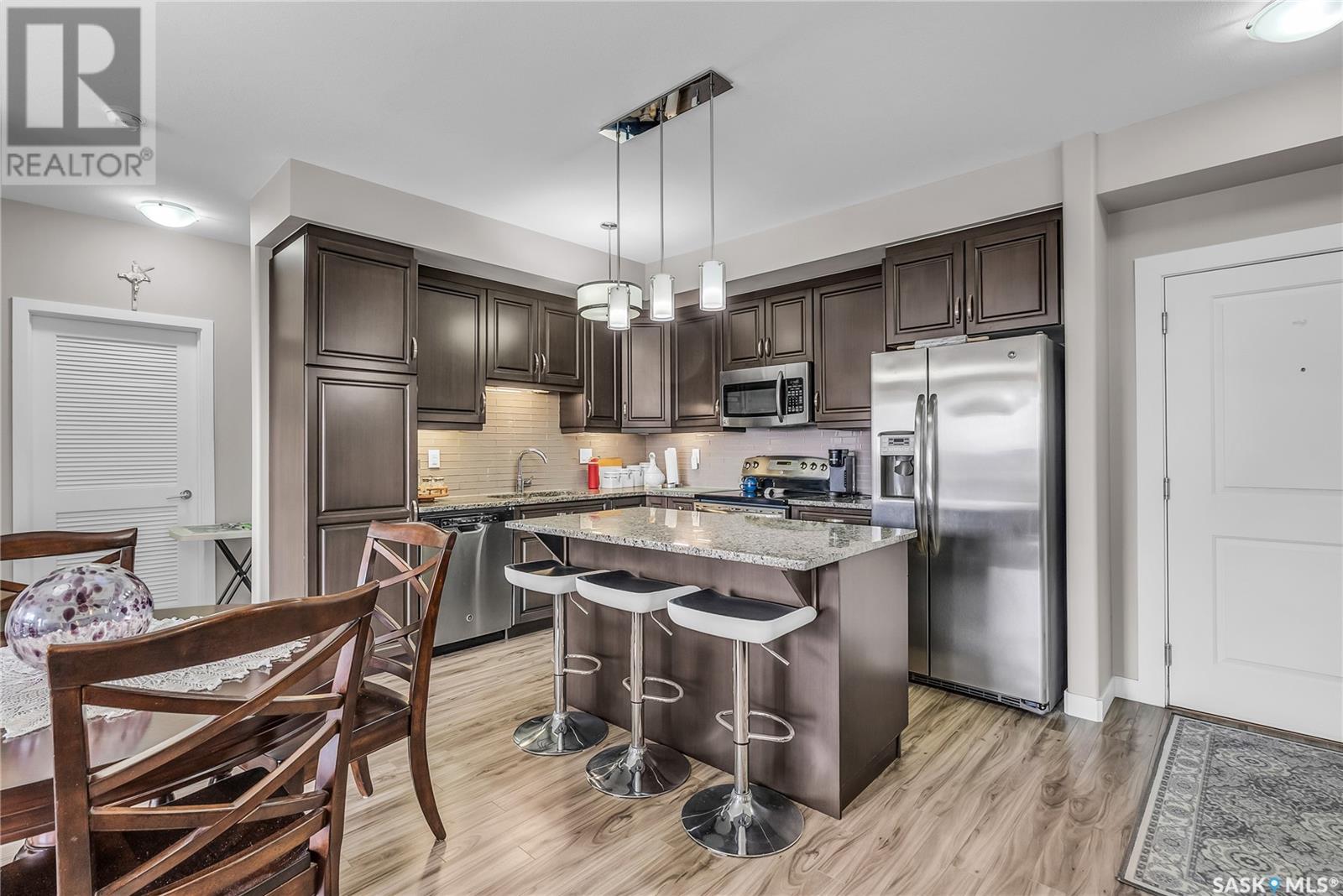 Single Family House Low rise for Sale in   Moss AVENUE Saskatoon 
