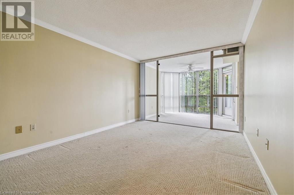 Photo 38 of 5090 Pinedale Avenue Unit 302, Burlington ON