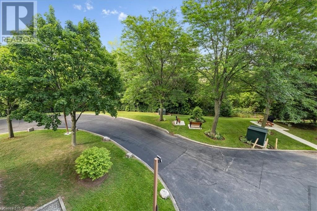 Photo 25 of 5090 Pinedale Avenue Unit 302, Burlington ON