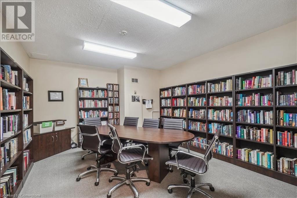 Photo 48 of 5090 Pinedale Avenue Unit 302, Burlington ON