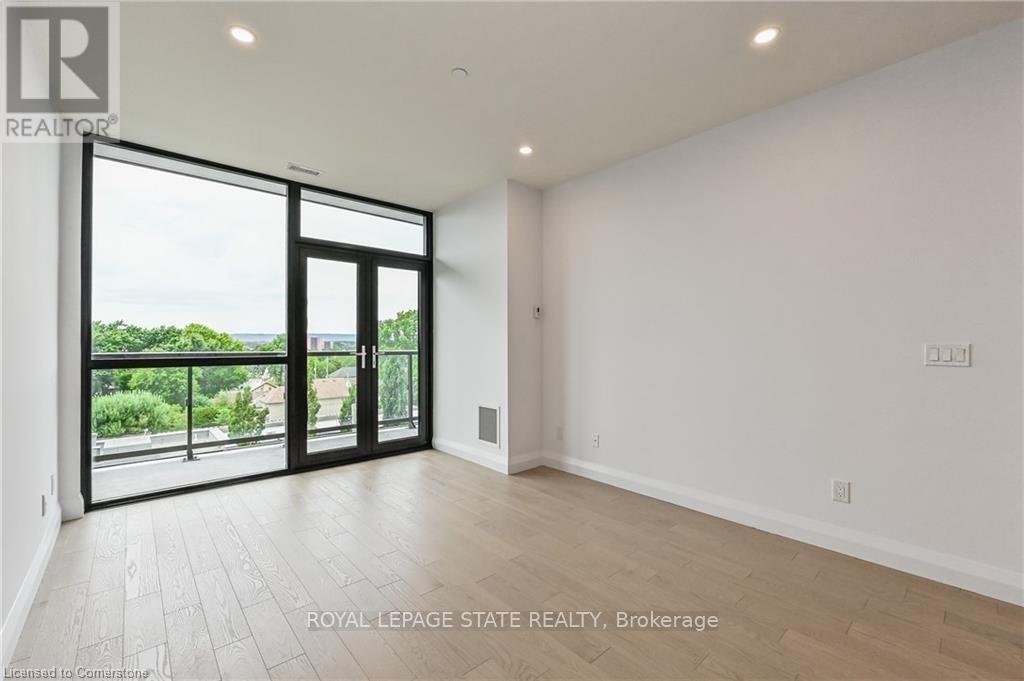 Photo 2 of 507 101 Locke Street S, Hamilton ON