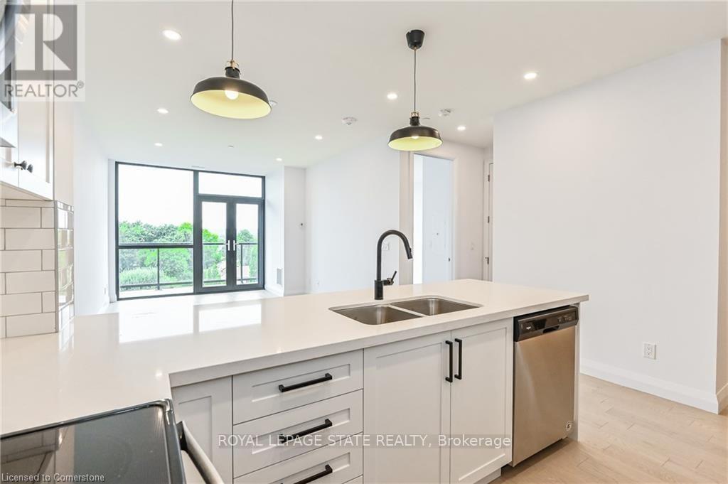 Photo 17 of 507 101 Locke Street S, Hamilton ON