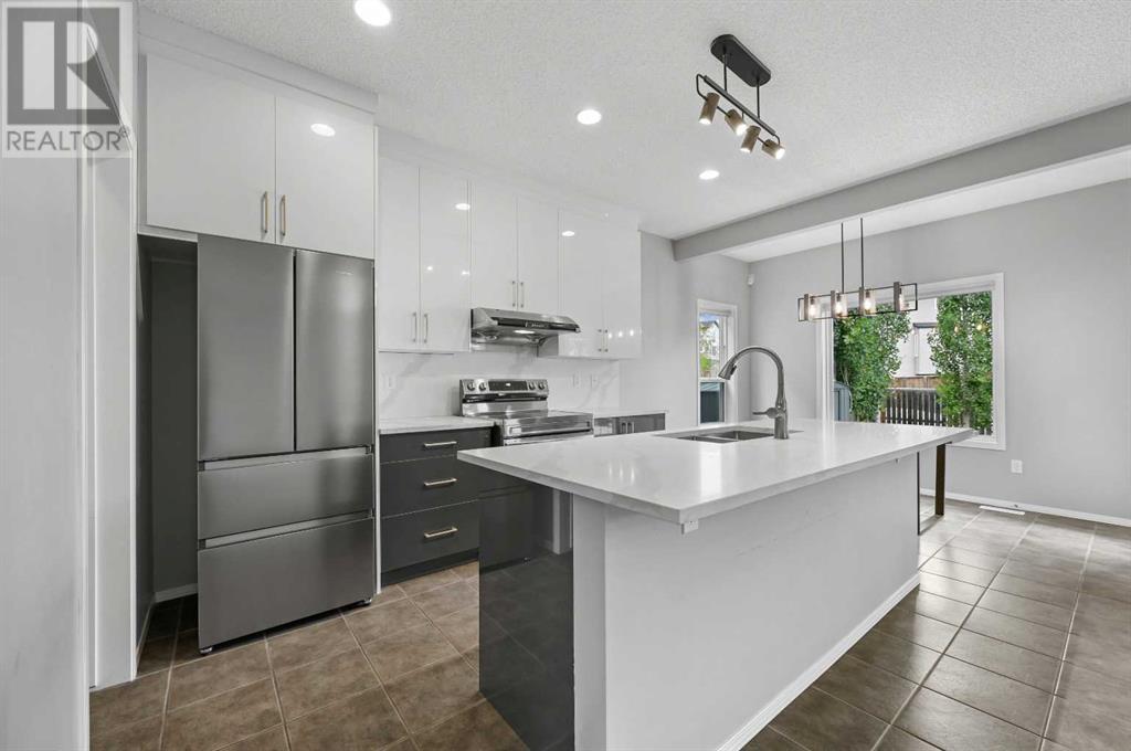 Single Family House for Sale in  Royal Birch Way NW Royal Oak Calgary 