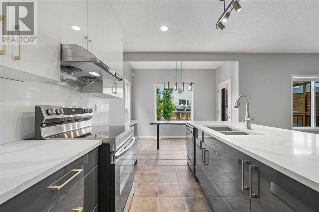 Single Family House for Sale in  Royal Birch Way NW Royal Oak Calgary 
