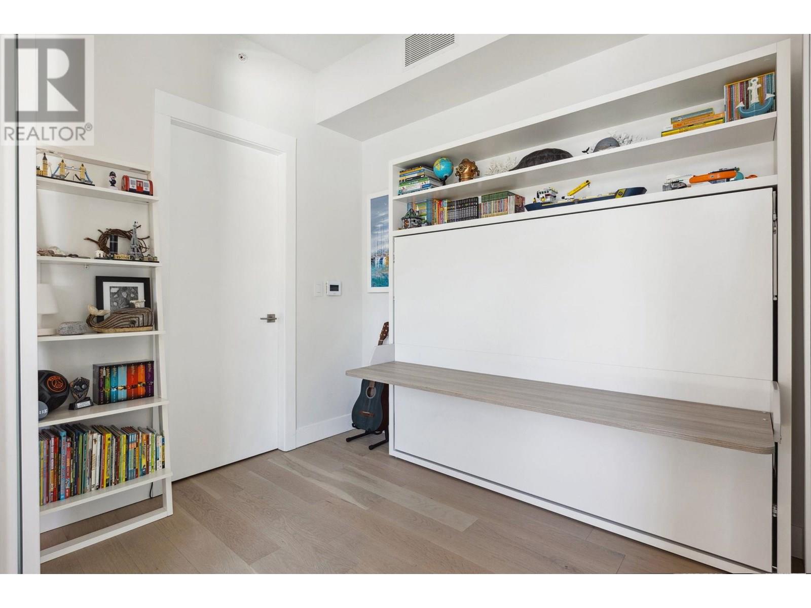 509 6707 NELSON AVENUE, West Vancouver