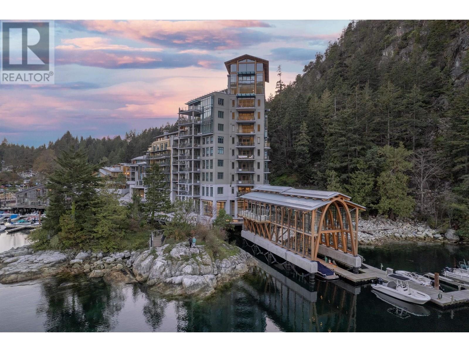509 6707 NELSON AVENUE, West Vancouver