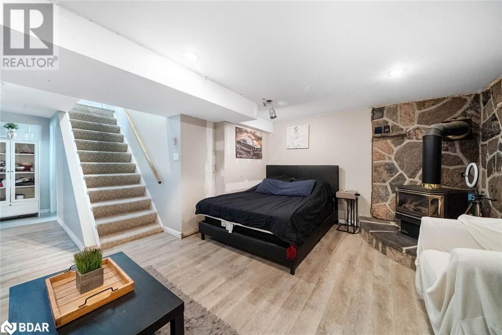 Photo 20 of 88 Penetang Street, Barrie ON