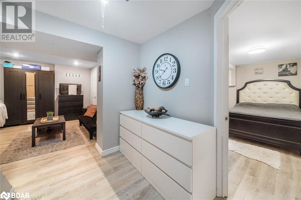 Photo 26 of 88 Penetang Street, Barrie ON