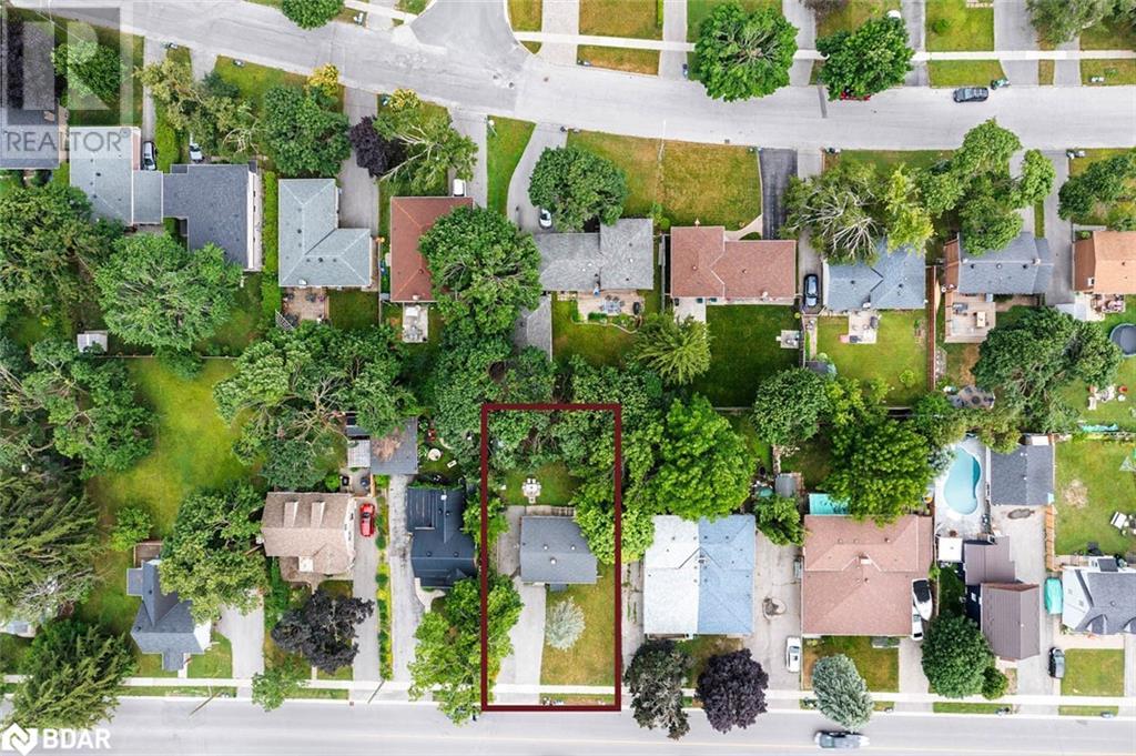 Photo 29 of 88 Penetang Street, Barrie ON