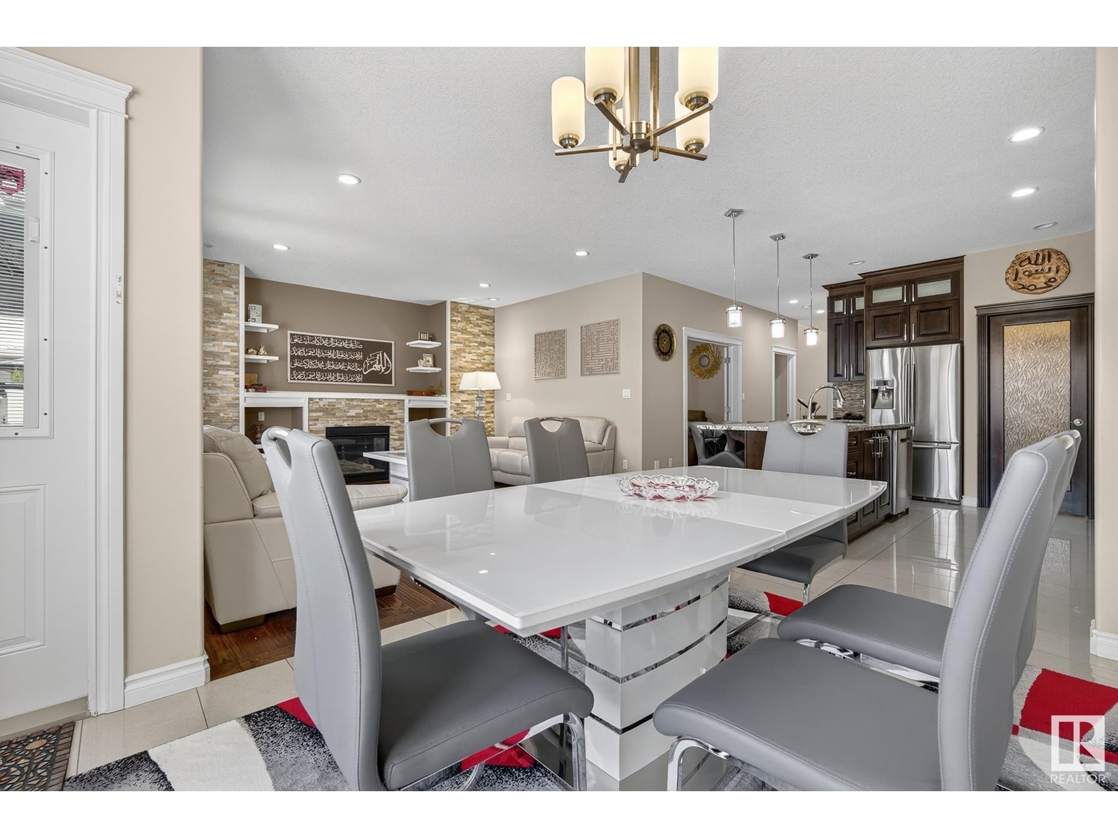Photo 12 of 16259 137 St Nw, Edmonton AB
