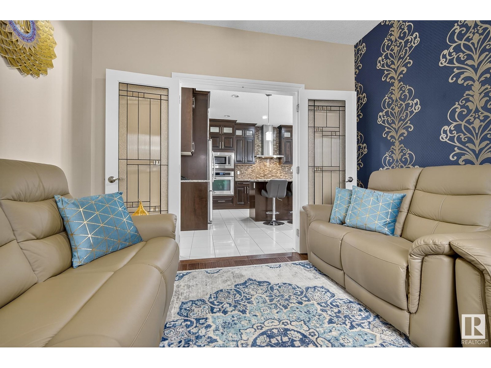 Photo 14 of 16259 137 St Nw, Edmonton AB