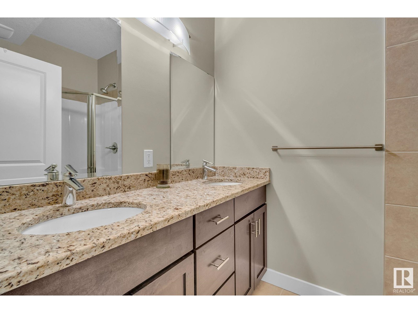 Photo 24 of 4 11518 76 Av Nw, Edmonton AB