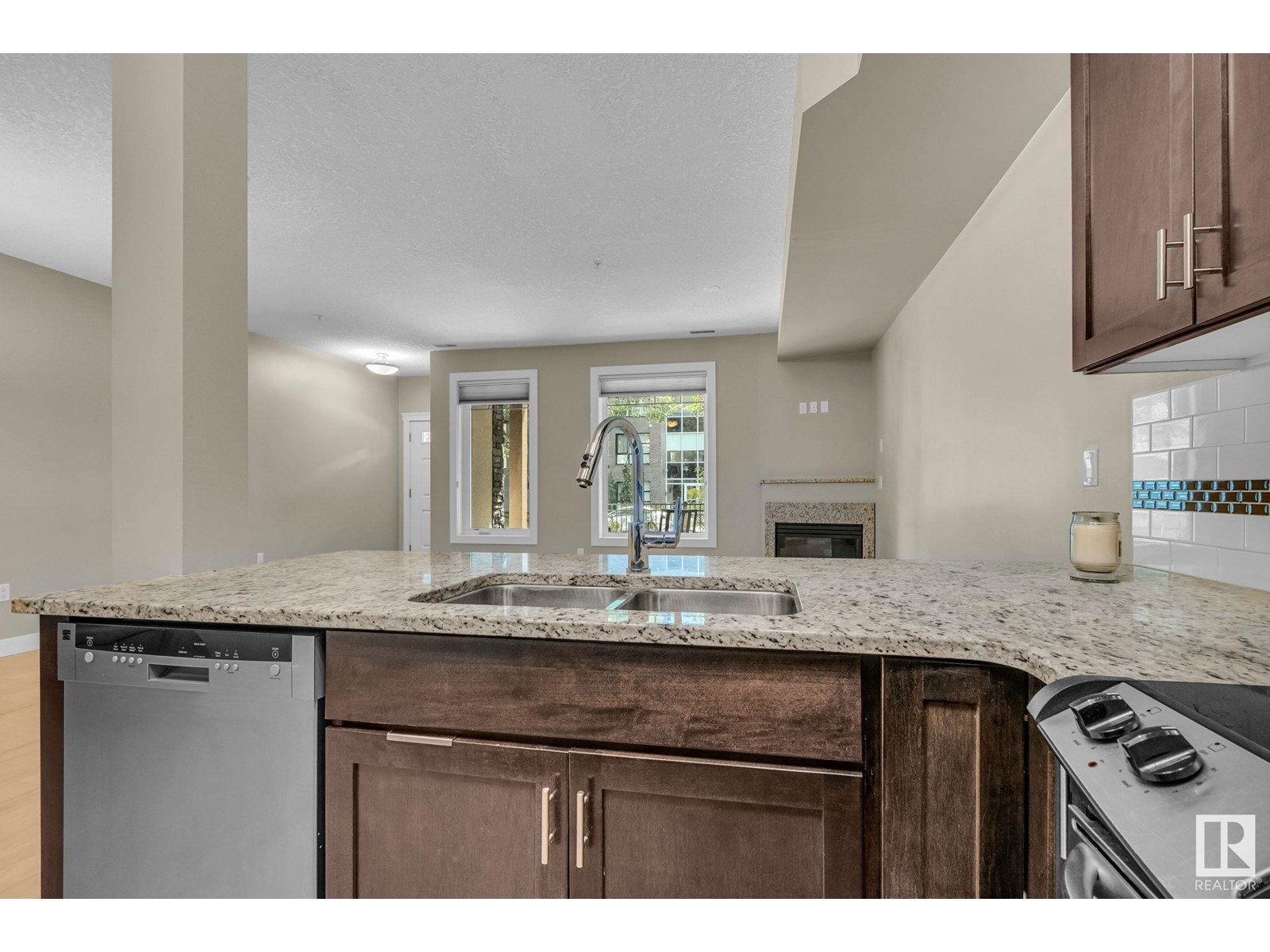 Photo 12 of 4 11518 76 Av Nw, Edmonton AB