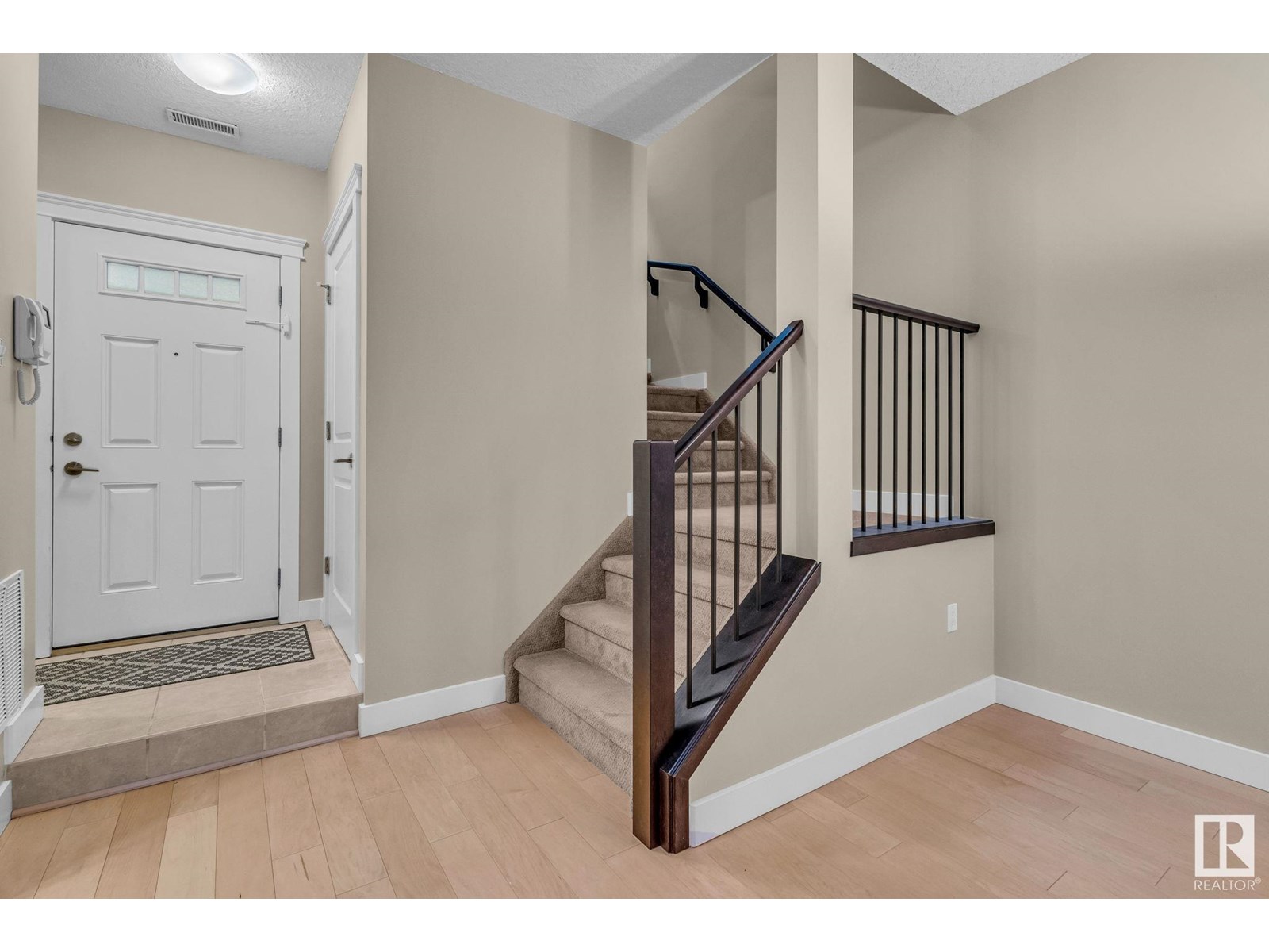 Photo 18 of 4 11518 76 Av Nw, Edmonton AB
