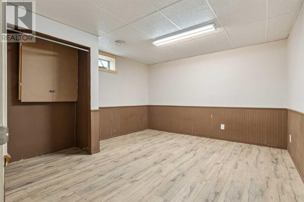 Single Family House Bungalow for Sale in  Coventry Drive NE Coventry Hills Calgary 