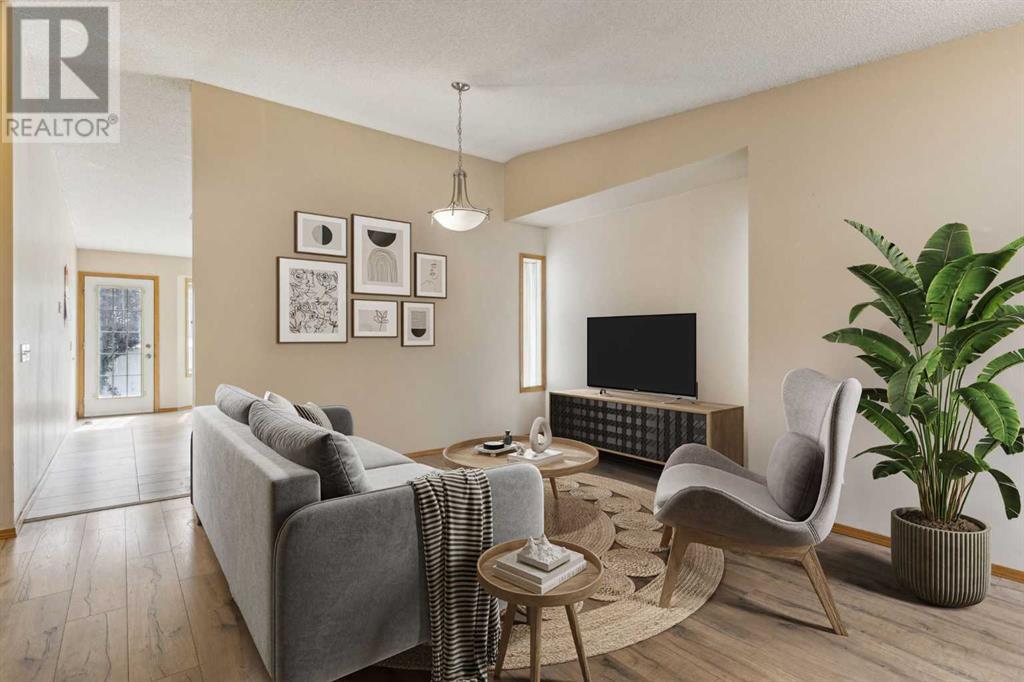 810 Coventry Drive NE, Calgary, Alberta