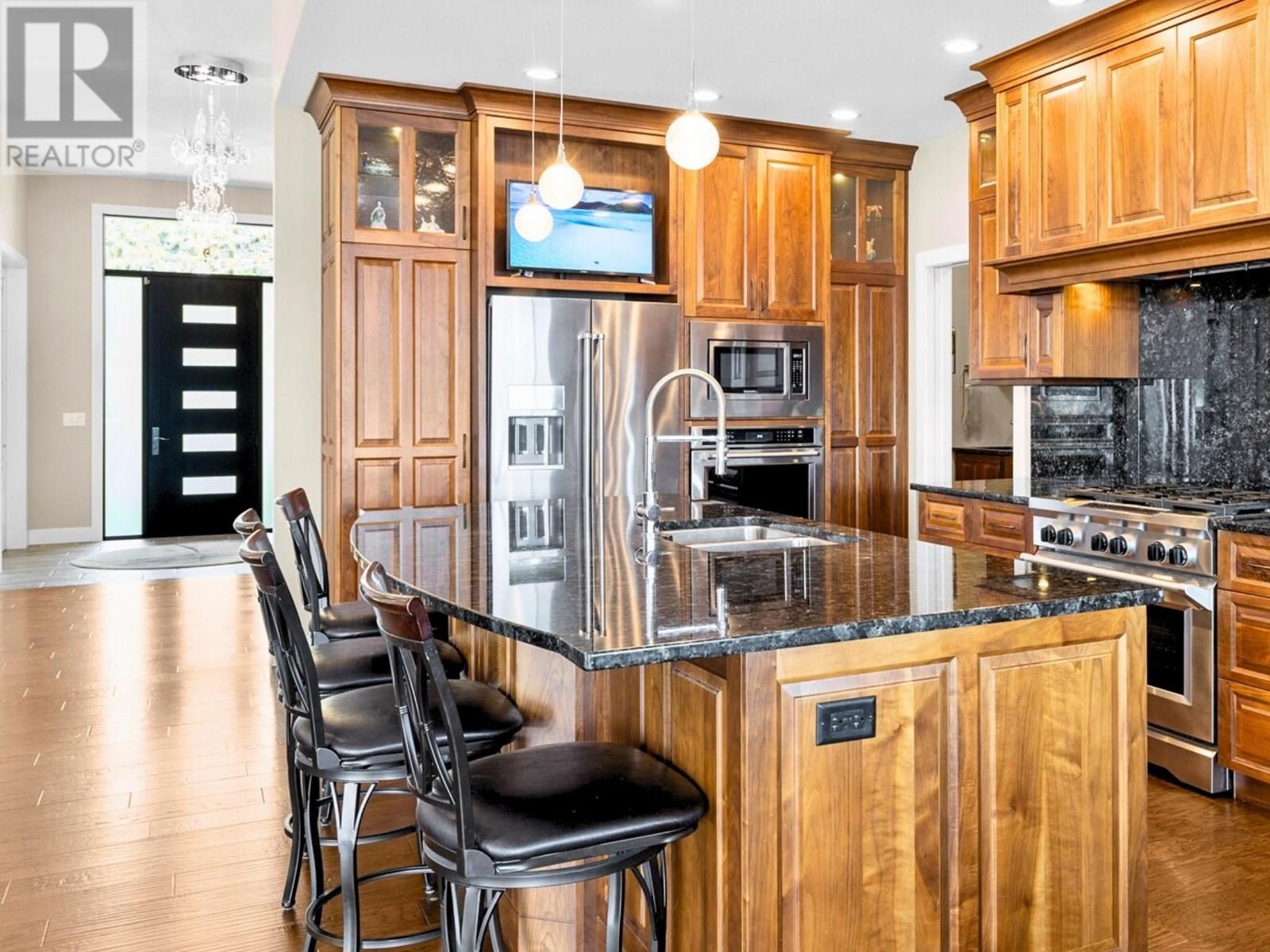 5580 Trestle Ridge Court, Kelowna