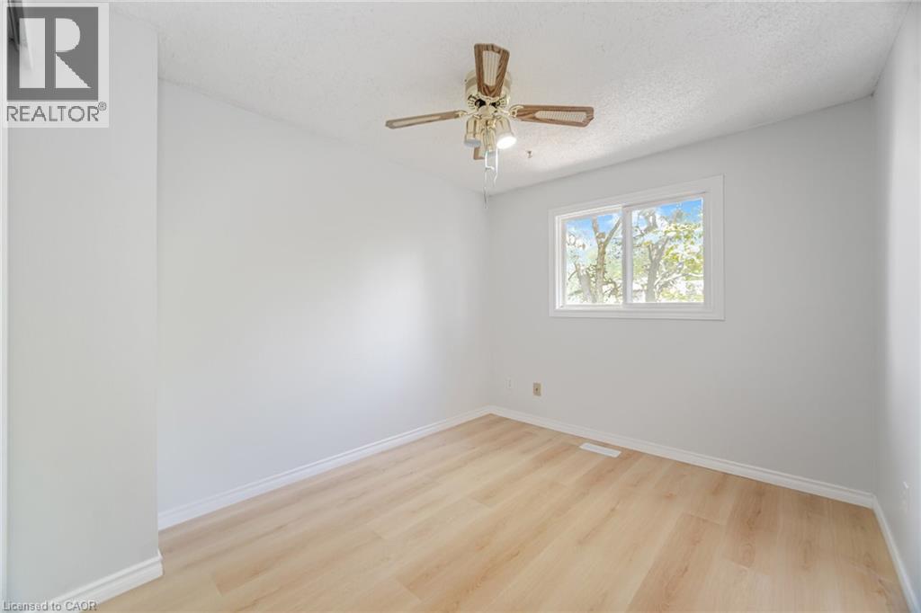 Photo 21 of 281 Bluevale Street N Unit 23, Waterloo ON
