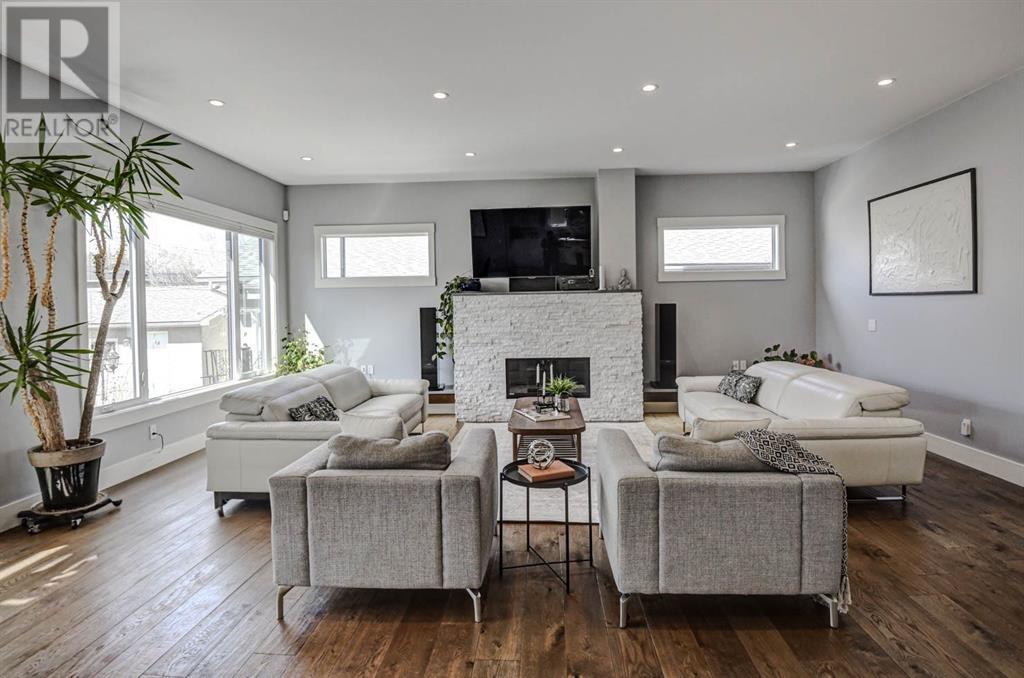 Single Family House for Sale in   Street NE Bridgeland/Riverside Calgary 