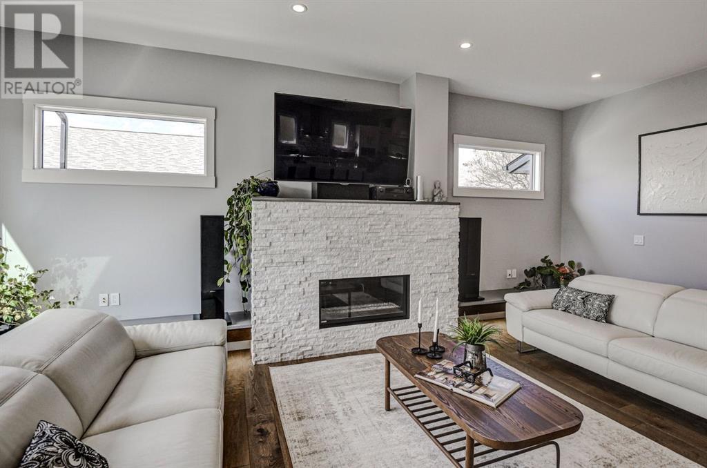 Single Family House for Sale in   Street NE Bridgeland/Riverside Calgary 