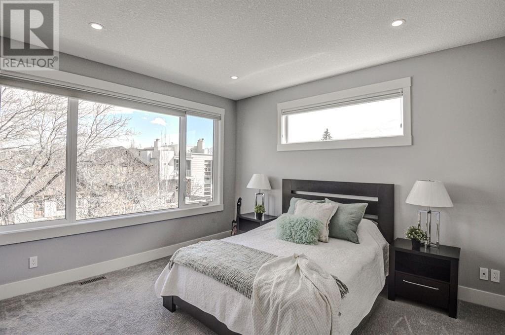 Single Family House for Sale in   Street NE Bridgeland/Riverside Calgary 