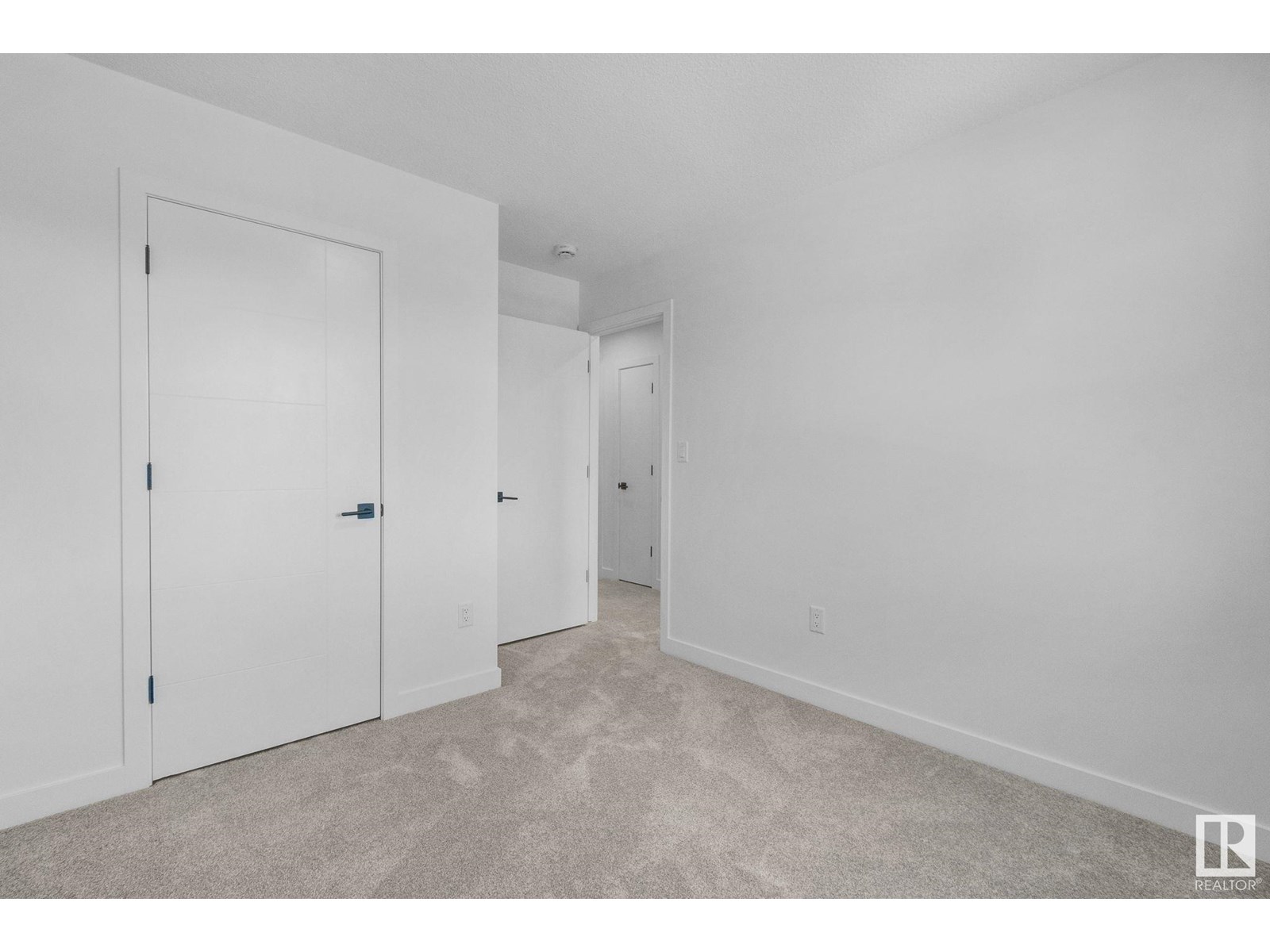 106 Royal Street, St. Albert