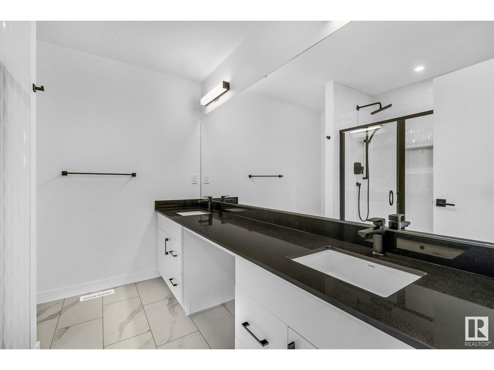 106 Royal Street, St. Albert