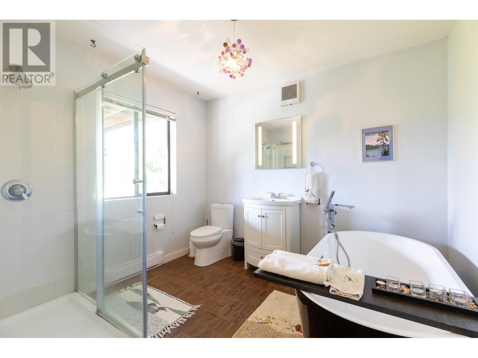5821 DEERHORN DRIVE, Sechelt