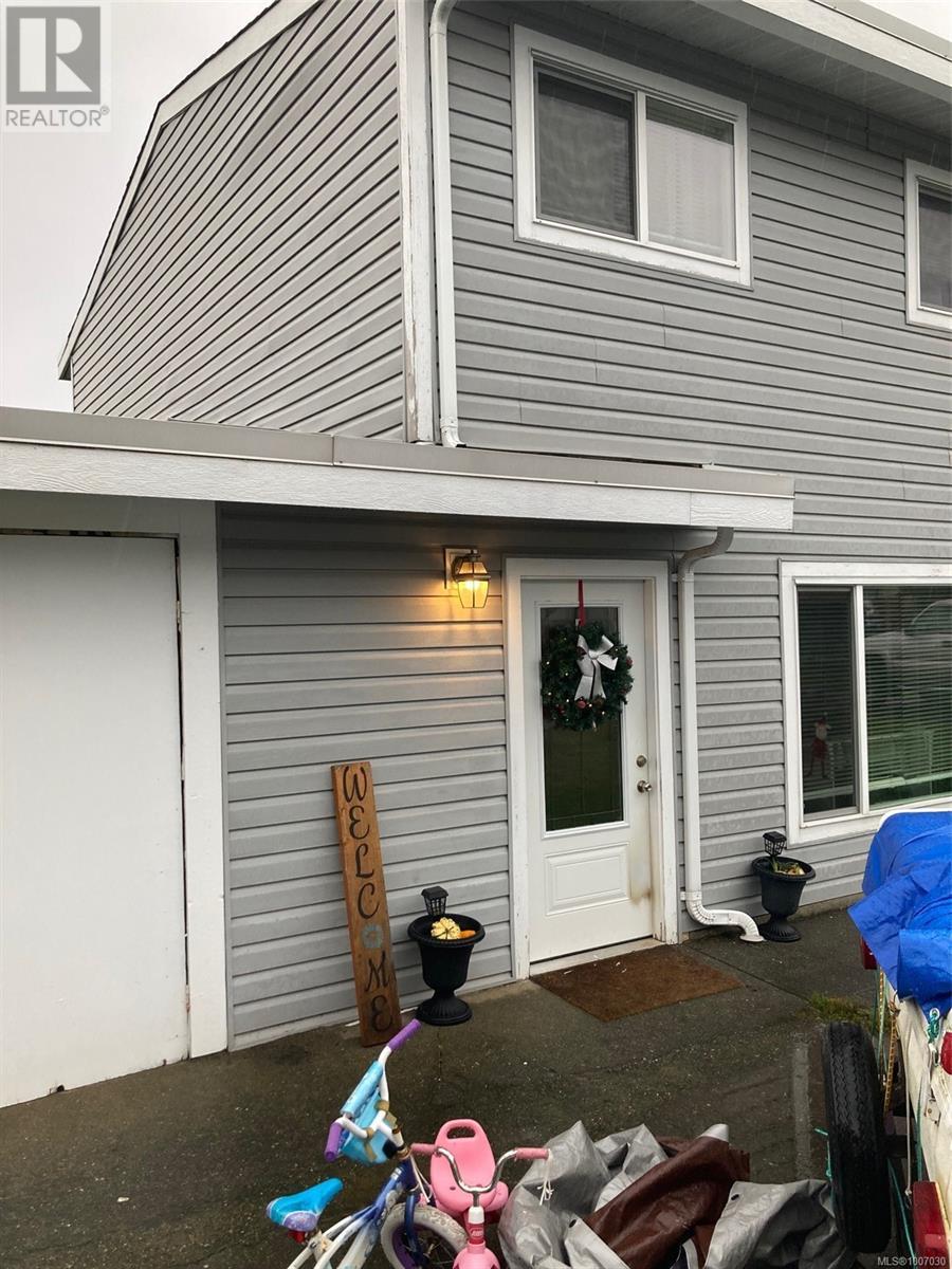Photo 17 of 925 Watson Cres, Campbell River BC