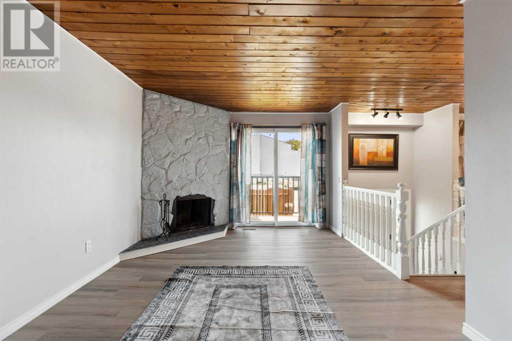 Single Family House Bi-level for Sale in E   Street SE Forest Lawn Calgary 