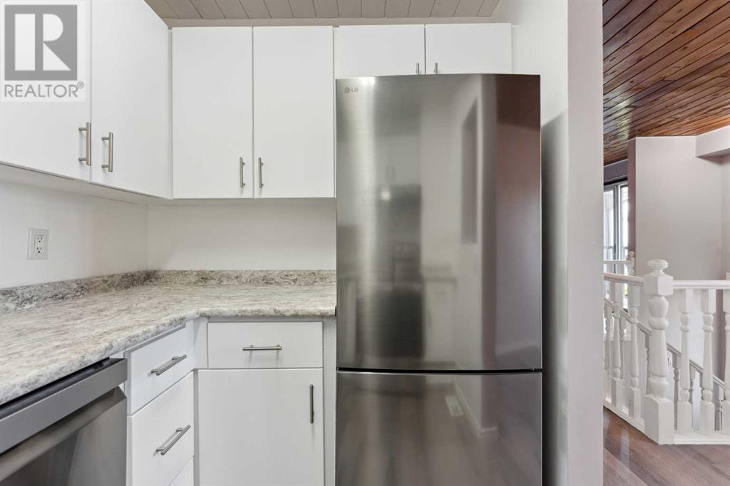 Single Family House Bi-level for Sale in E   Street SE Forest Lawn Calgary 