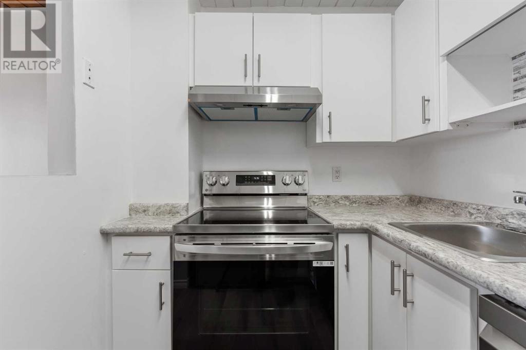 Single Family House Bi-level for Sale in E   Street SE Forest Lawn Calgary 
