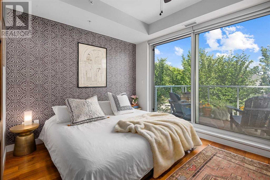 Single Family House for Sale in    Avenue NW Hillhurst Calgary 