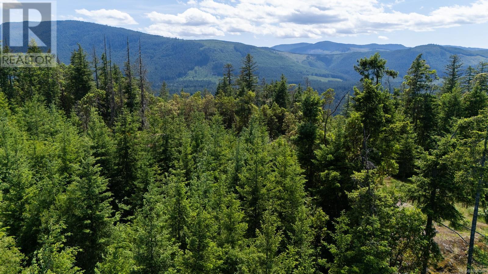 Photo 33 of 5876 Stoltze Rd, Duncan BC