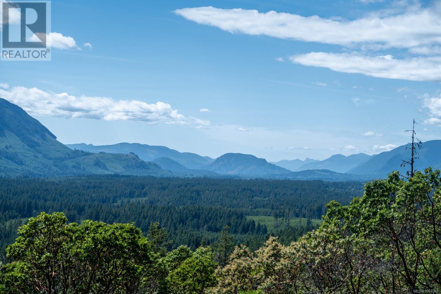 Photo 26 of 5876 Stoltze Rd, Duncan BC