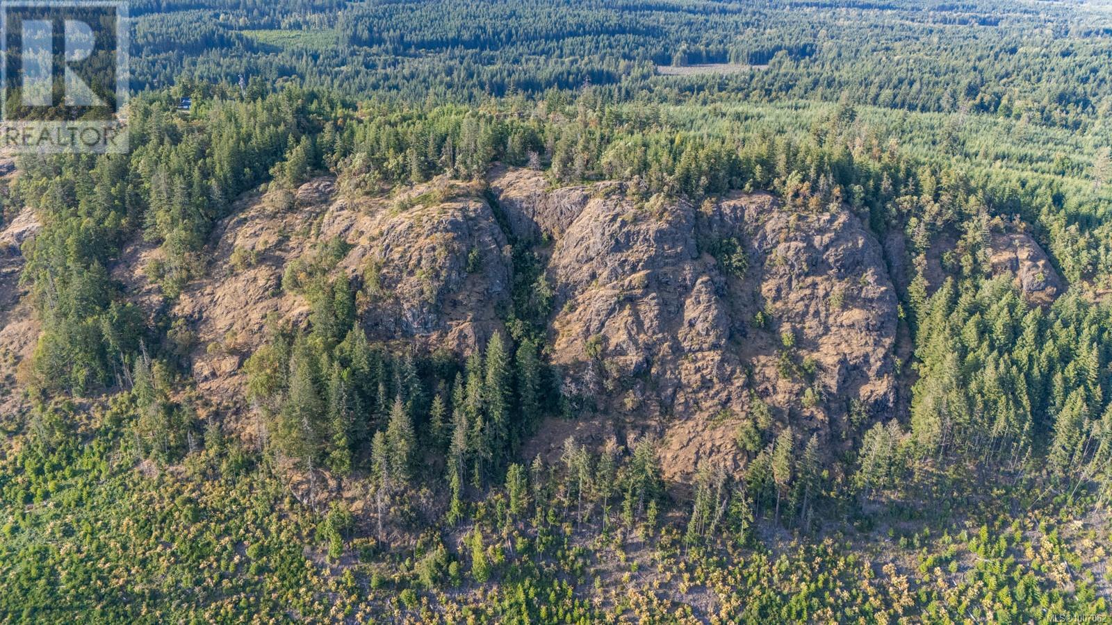Photo 64 of 5876 Stoltze Rd, Duncan BC